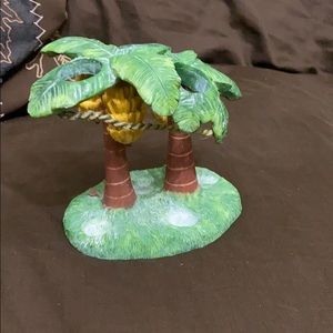 Tahitian Toothbrush Holder